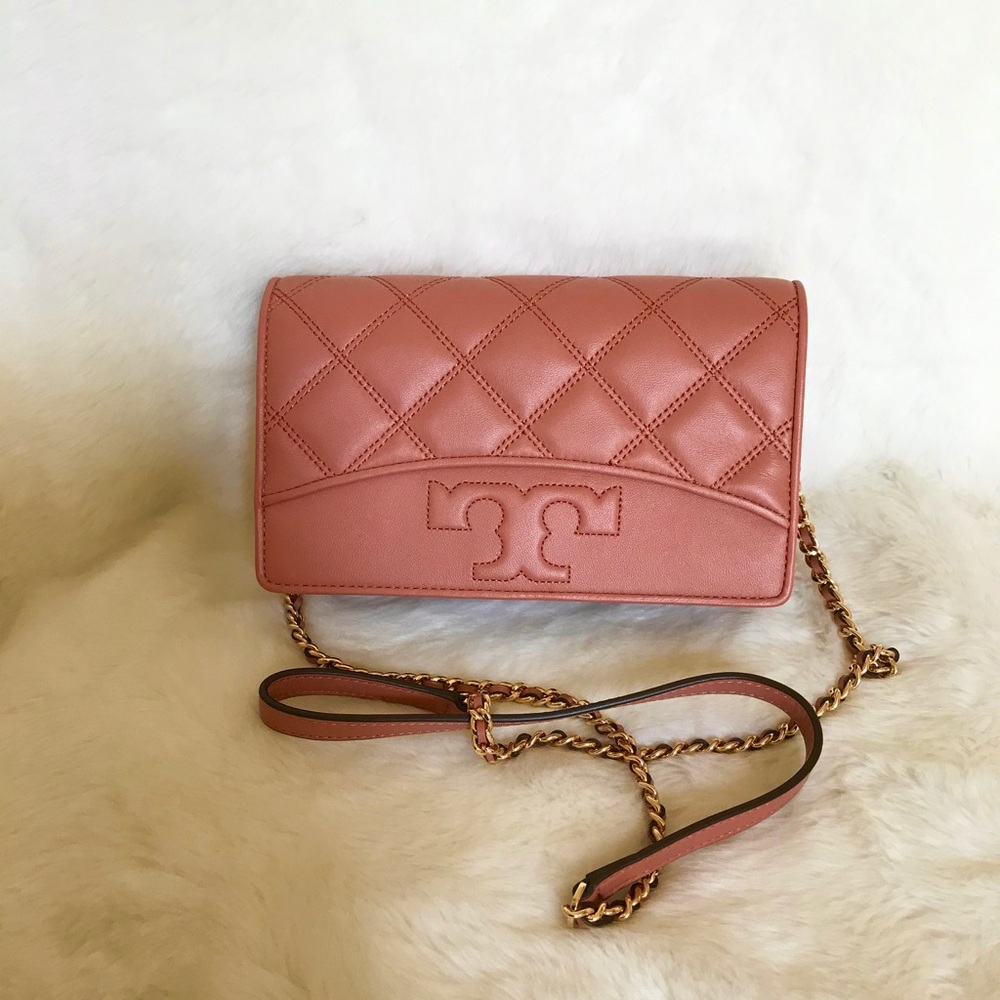 Tory Burch Savannah Chain Flat Wallet - Picture 9 of 10